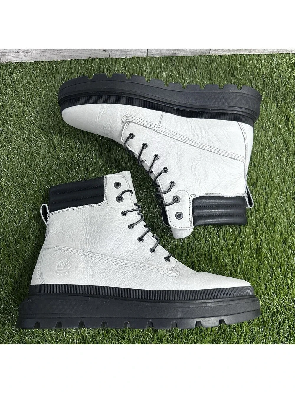 TIMBERLAND A2JQH Women Boots  White Leather Laced GreenStride ReBOTL Size 9